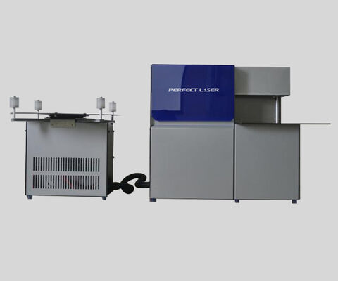 เครื่องบิดจดหมาย CNC อัตโนมัติสําหรับการทําป้ายอลูมิเนียม